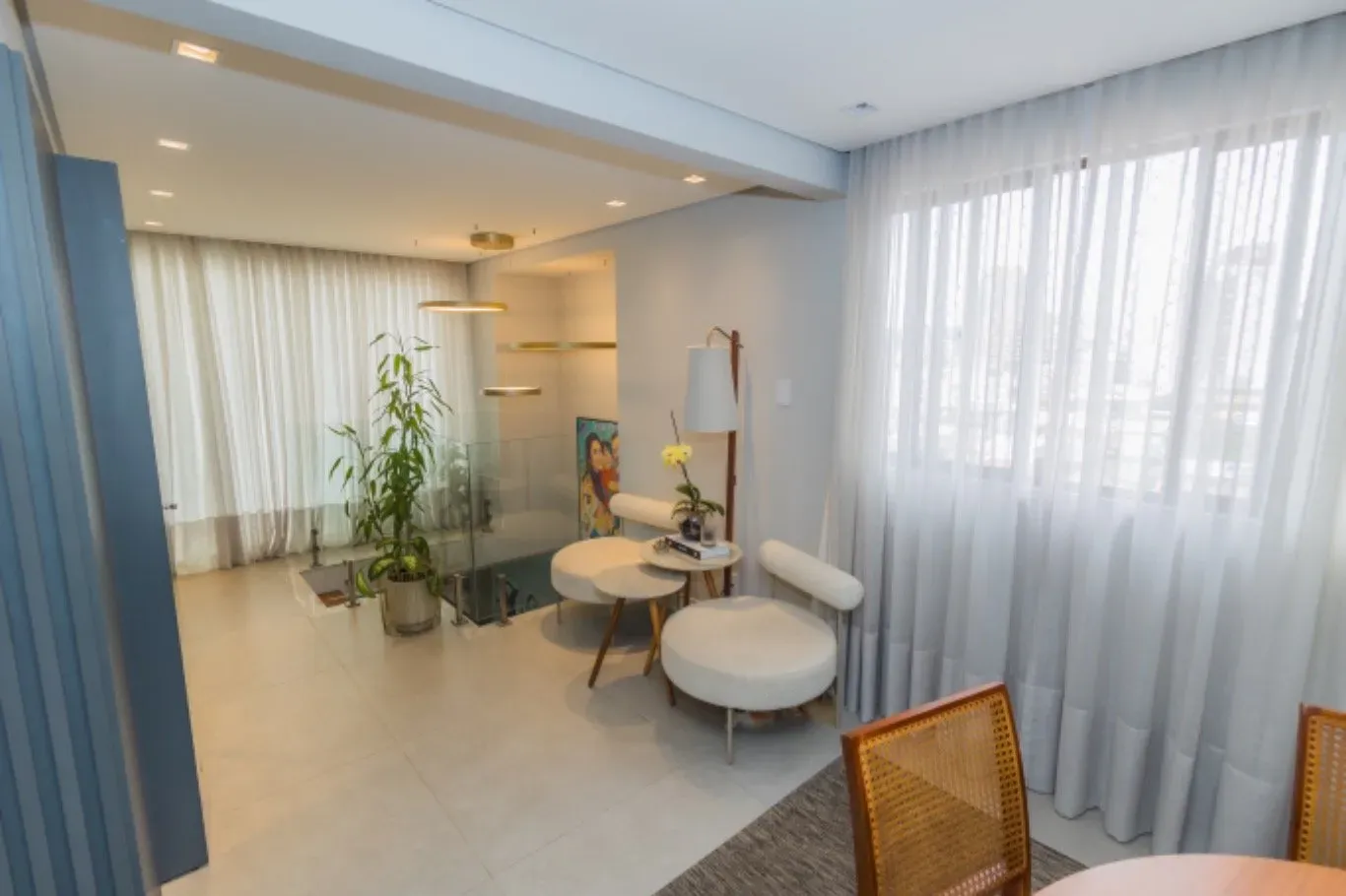 Furnished duplex penthouse with 3 bedrooms and balcony — photo 36