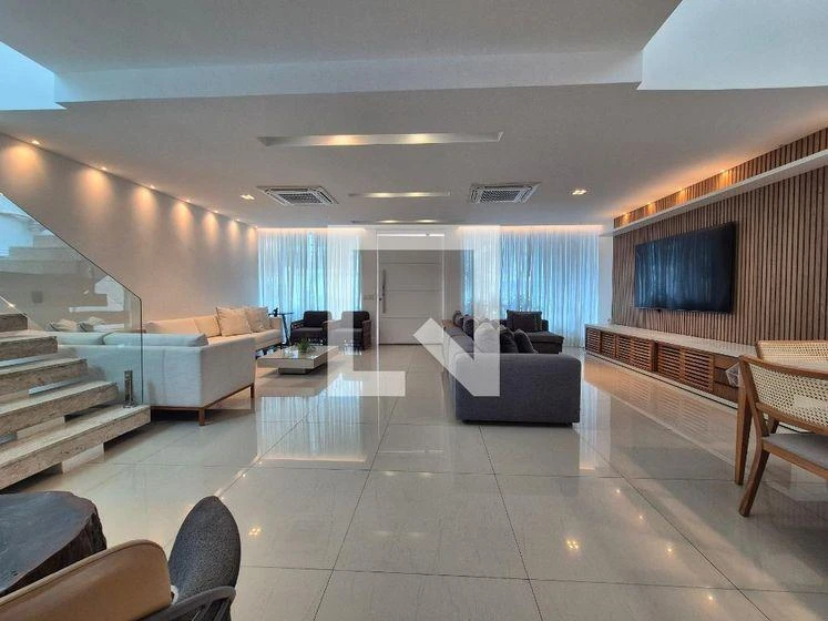 5-bedroom house with a bathtub in Rio de Janeiro — photo 19