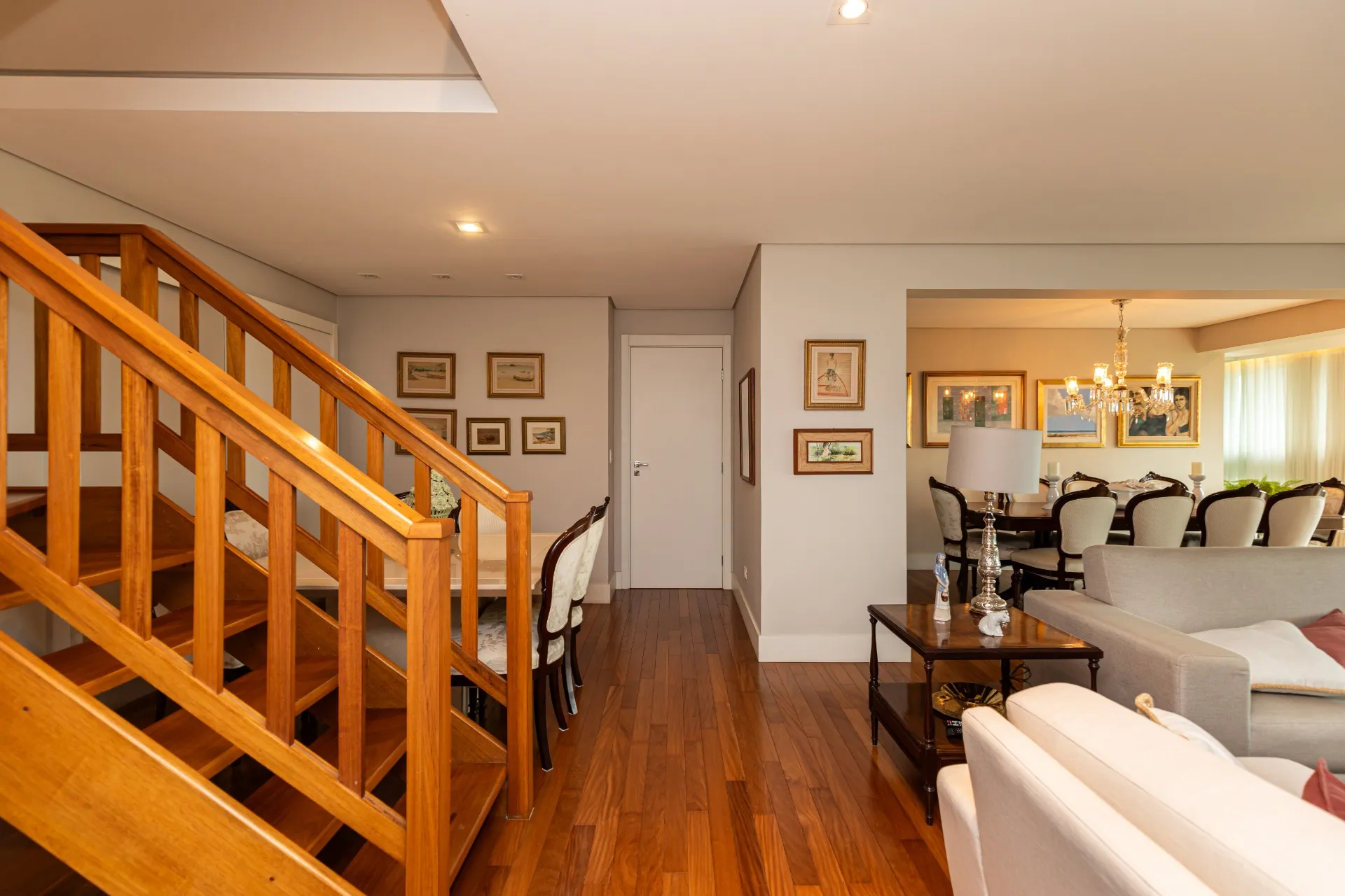Apartment 432 m² with 3 bedrooms and an open-plan kitchen — photo 23