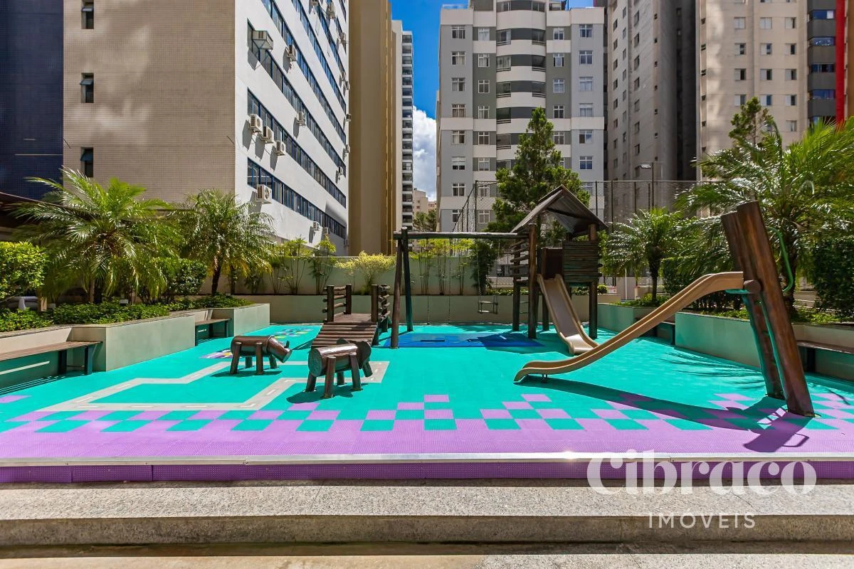 Apartamento de 2 quartos com varanda envidraçada — photo 23