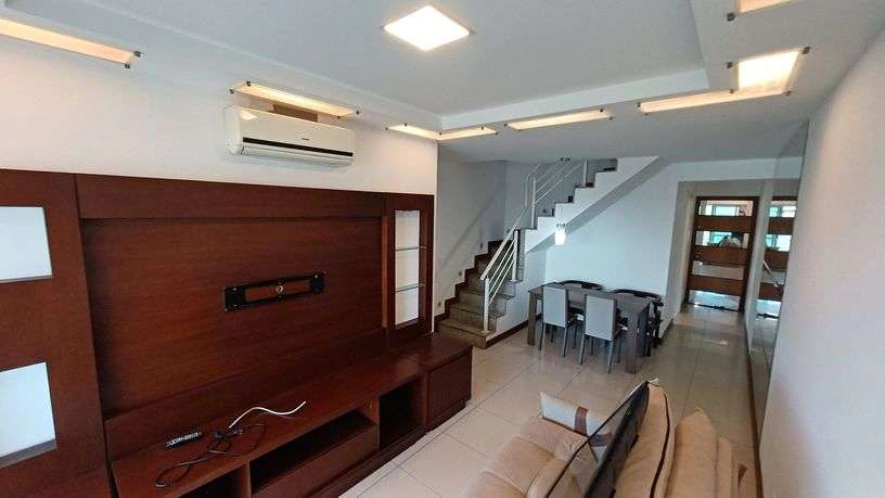 198 m² apartment with 4 bedrooms and integrated kitchen — photo 8