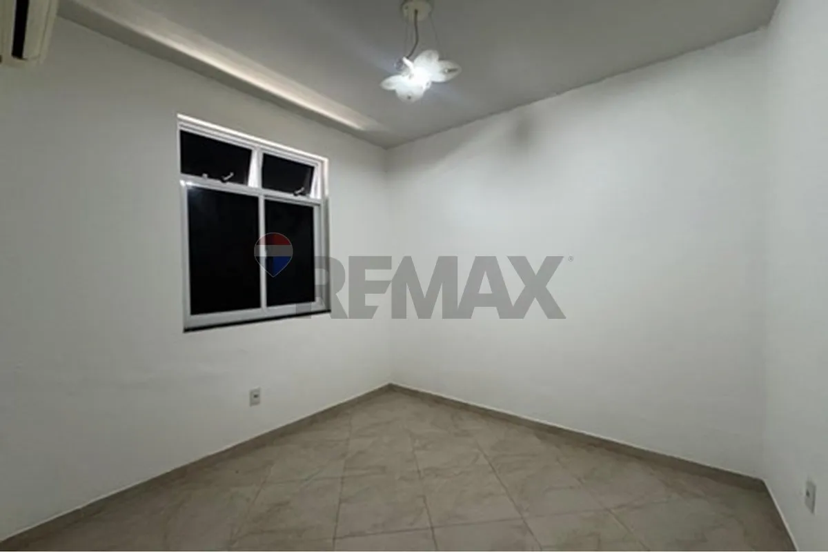 Balcony with a grill in a 3-bedroom house, 104 m² — photo 15