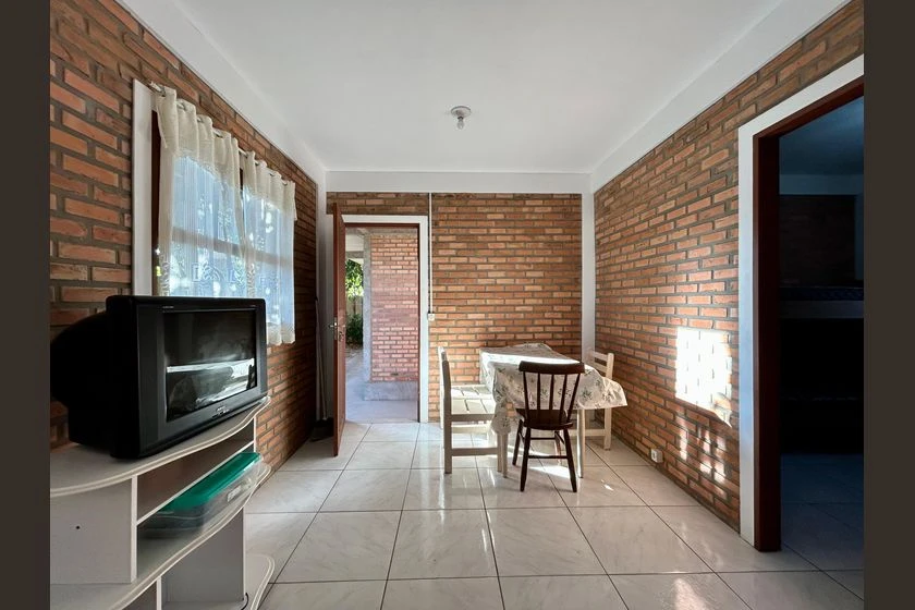 Apartamento amueblado de 2 dormitorios con balcón — photo 6