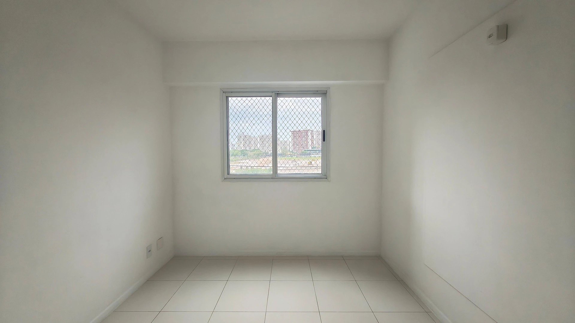 Apartment, 87 m², with a jacuzzi — photo 25