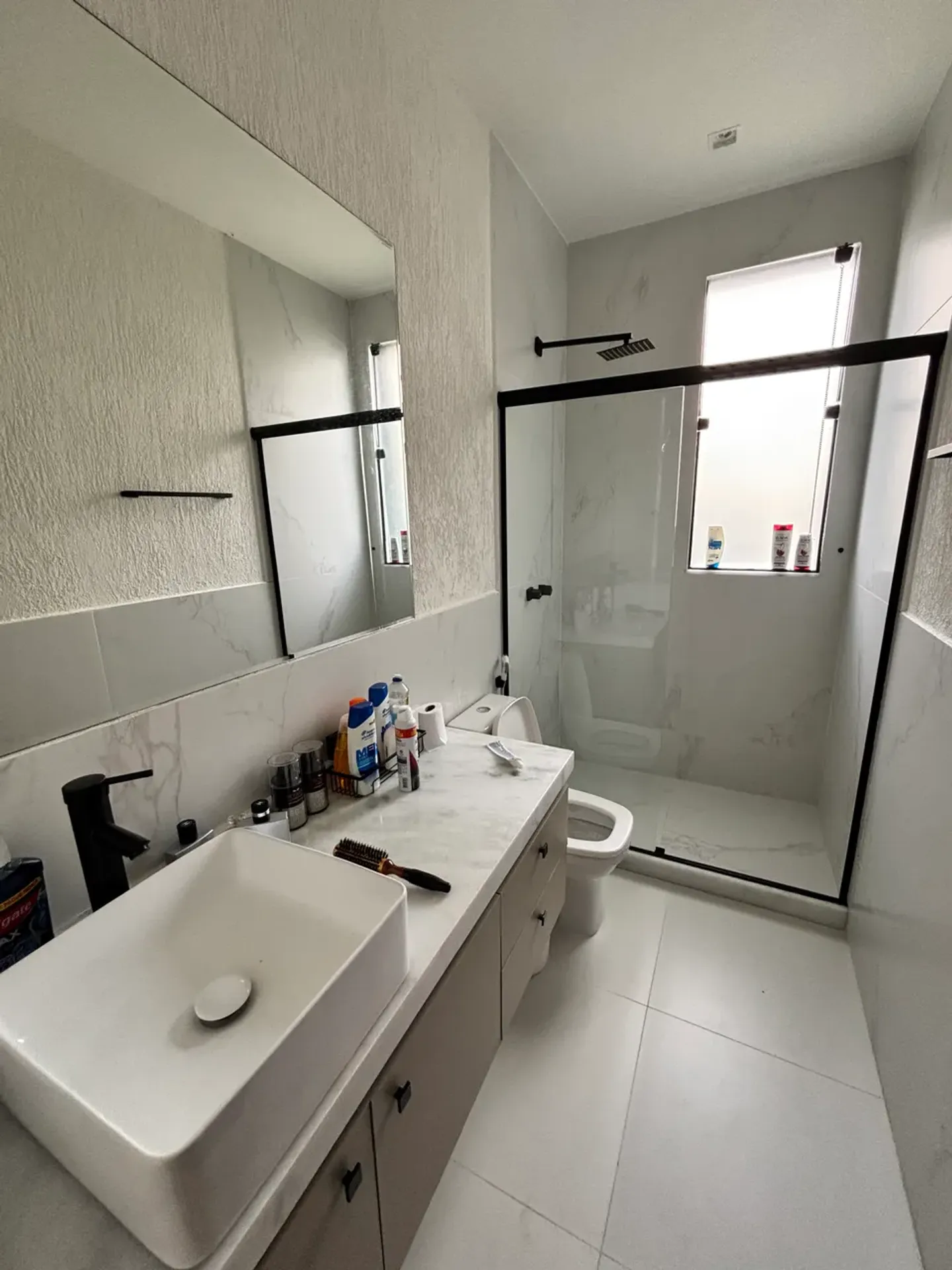 Furnished 580 m² house with 4 bedrooms and a gas kitchen — photo 28