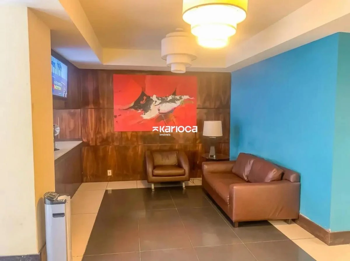 Home office in a 2-bedroom apartment, 55 m² — photo 33