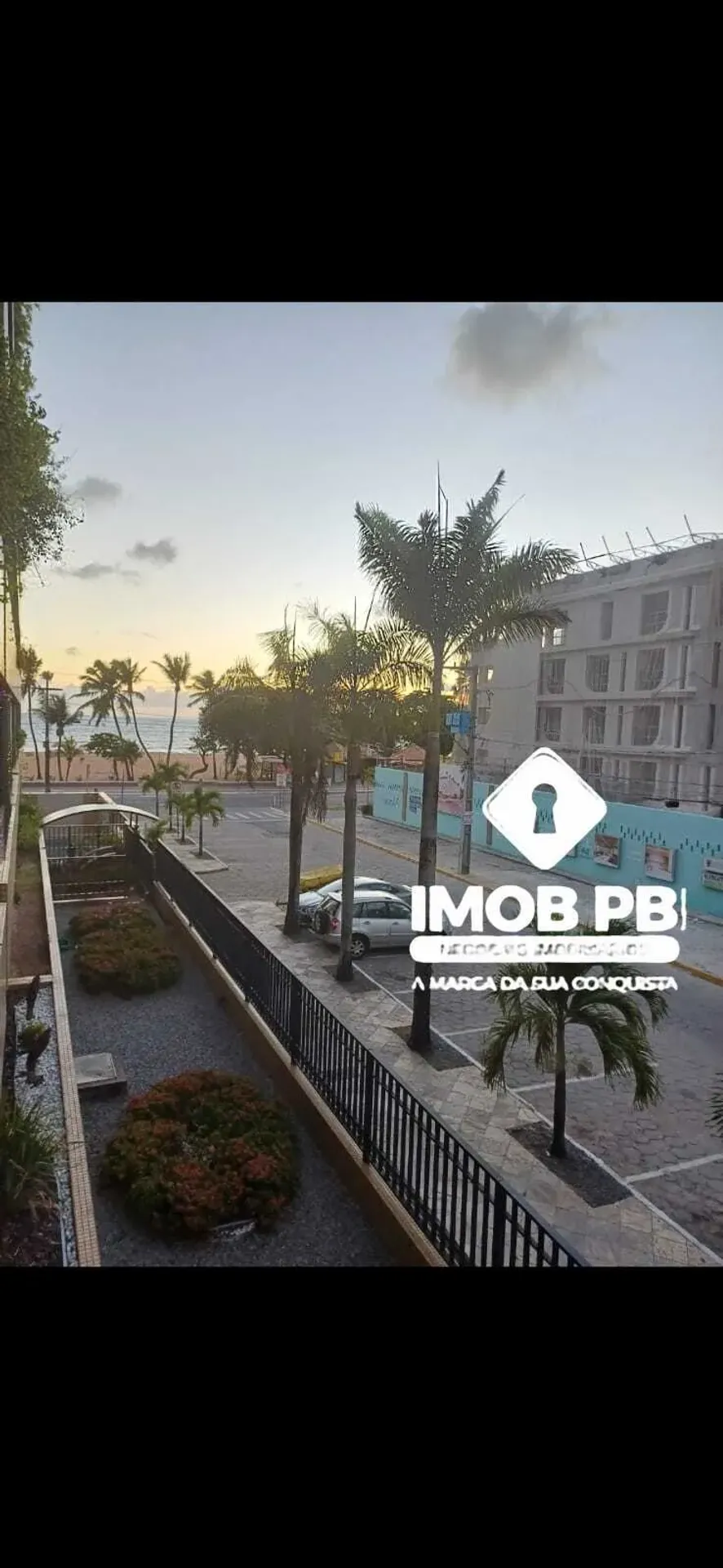 Furnished 136 m² apartment with 3 bedrooms and 2 parking spots