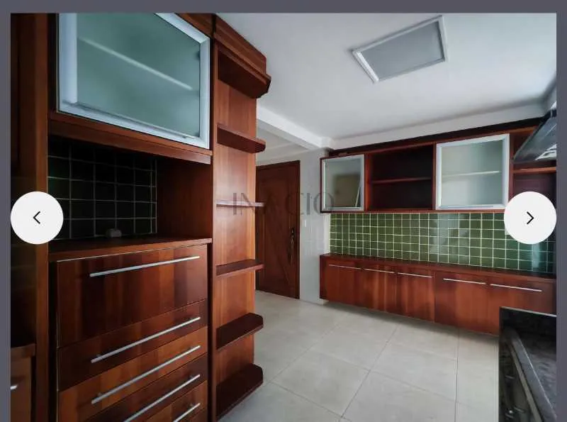 Unfurnished 3-bedroom apartment with 250 m² — photo 10