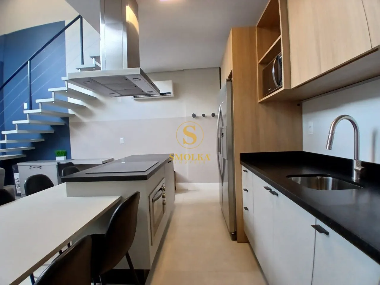 Furnished 66 m² apartment with 1 bedroom and 2 parking spots — photo 35