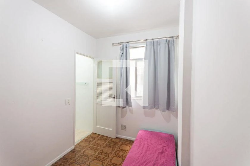 3-bedroom apartment with a home office — photo 22