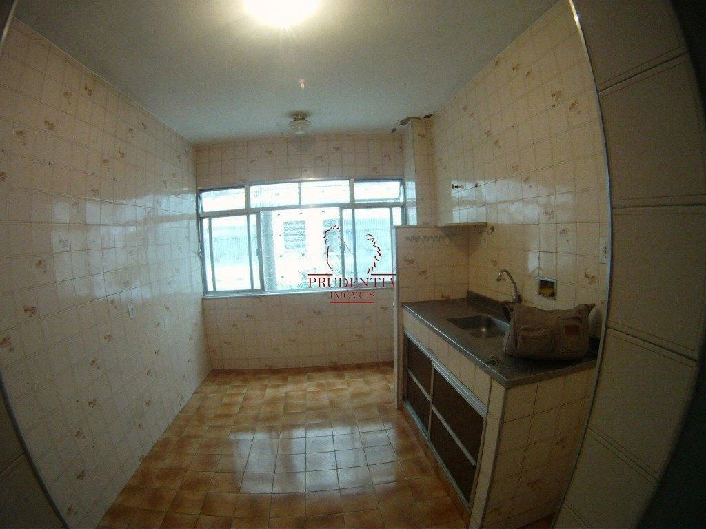 2-bedroom apartment with a separate kitchen and 45 m² — photo 12