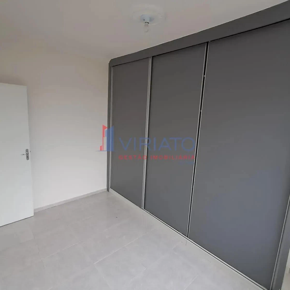 Apartamento de 52 m² con 2 dormitorios y 1 plaza — photo 16