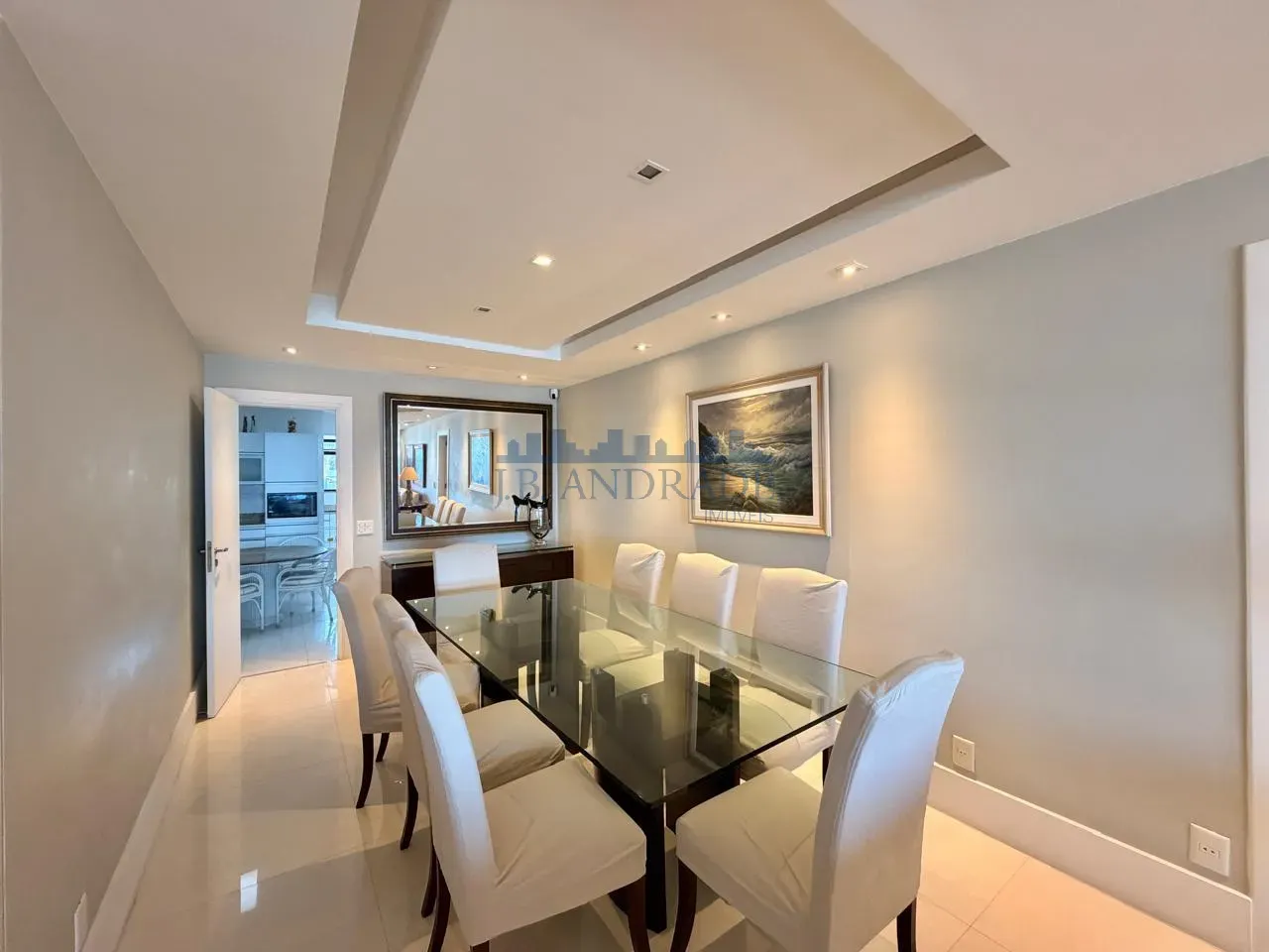 Apartamento mobiliado de 178 m² com 3 quartos e varanda — photo 6