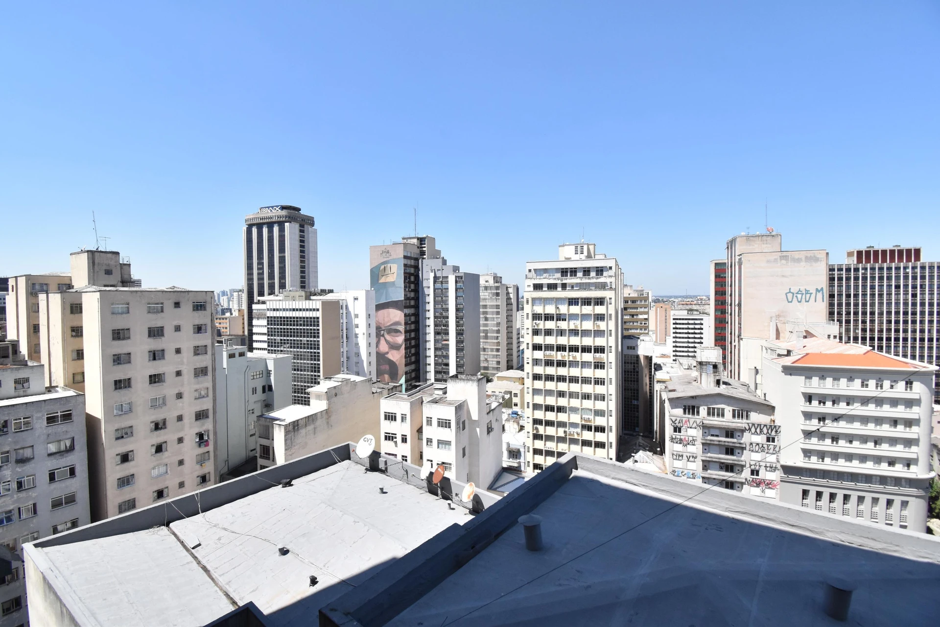 Bañera y 3 dormitorios: departamento de 219 m² — photo 28