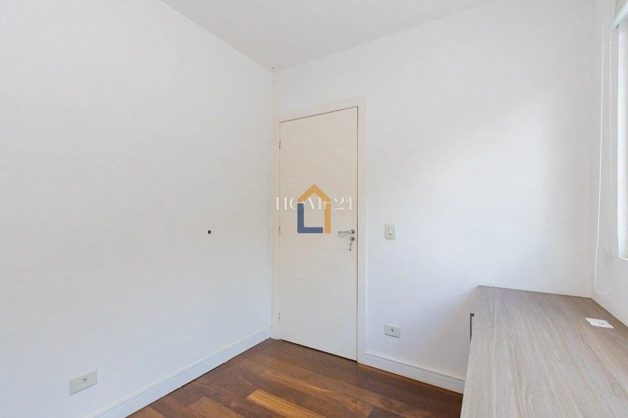 Furnished 470 m² house with 4 bedrooms and private garden — photo 110
