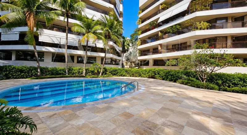 Apartamento de 3 quartos em condomínio com piscina aquecida — photo 29