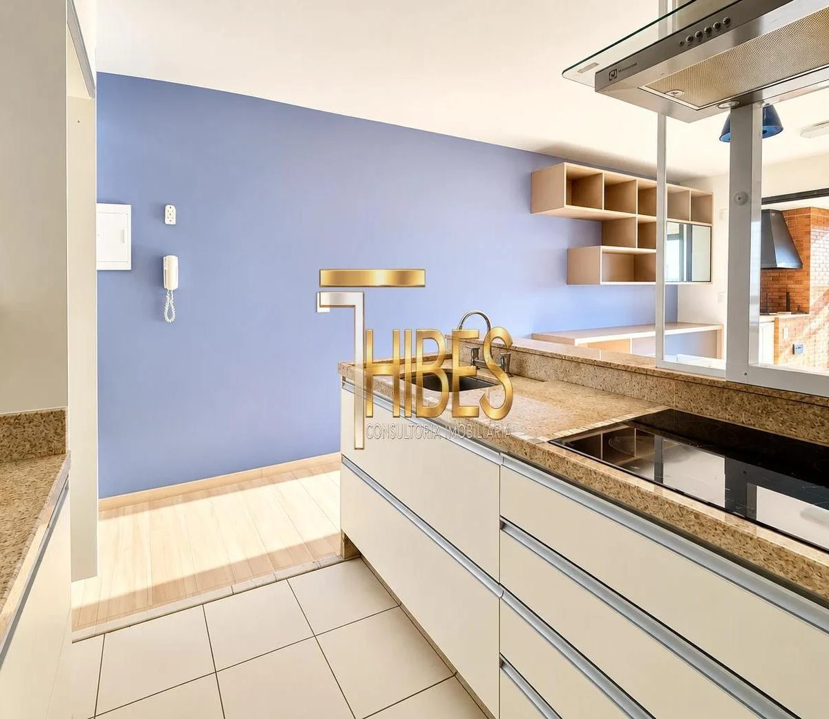 Apartamento, 110 m², com janelas do piso ao teto — photo 18