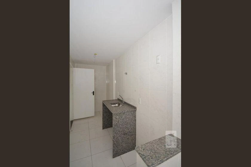 2-bedroom apartment with a mountain view in Rio de Janeiro — photo 7