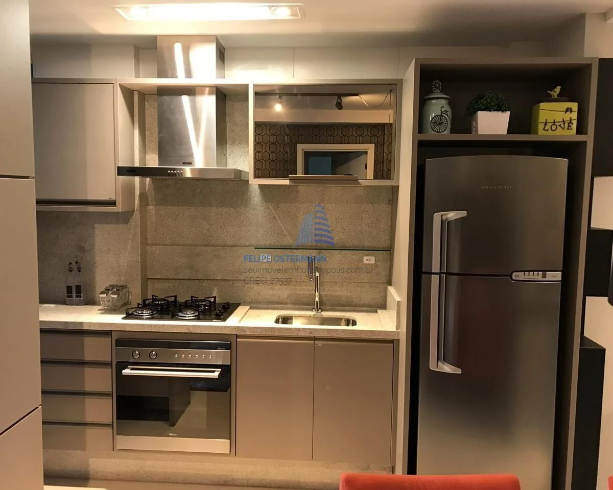 One-bedroom apartment with a glass-enclosed balcony — photo 32
