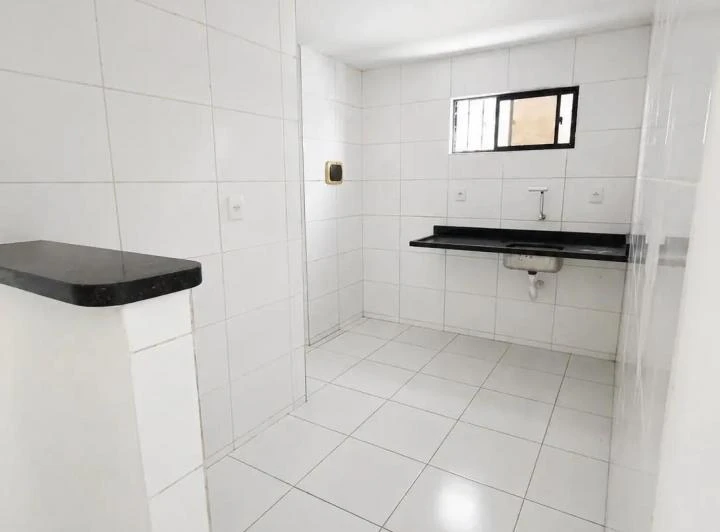 Квартира на первом этаже 65 м² с 2 спальнями и сюитом — photo 2