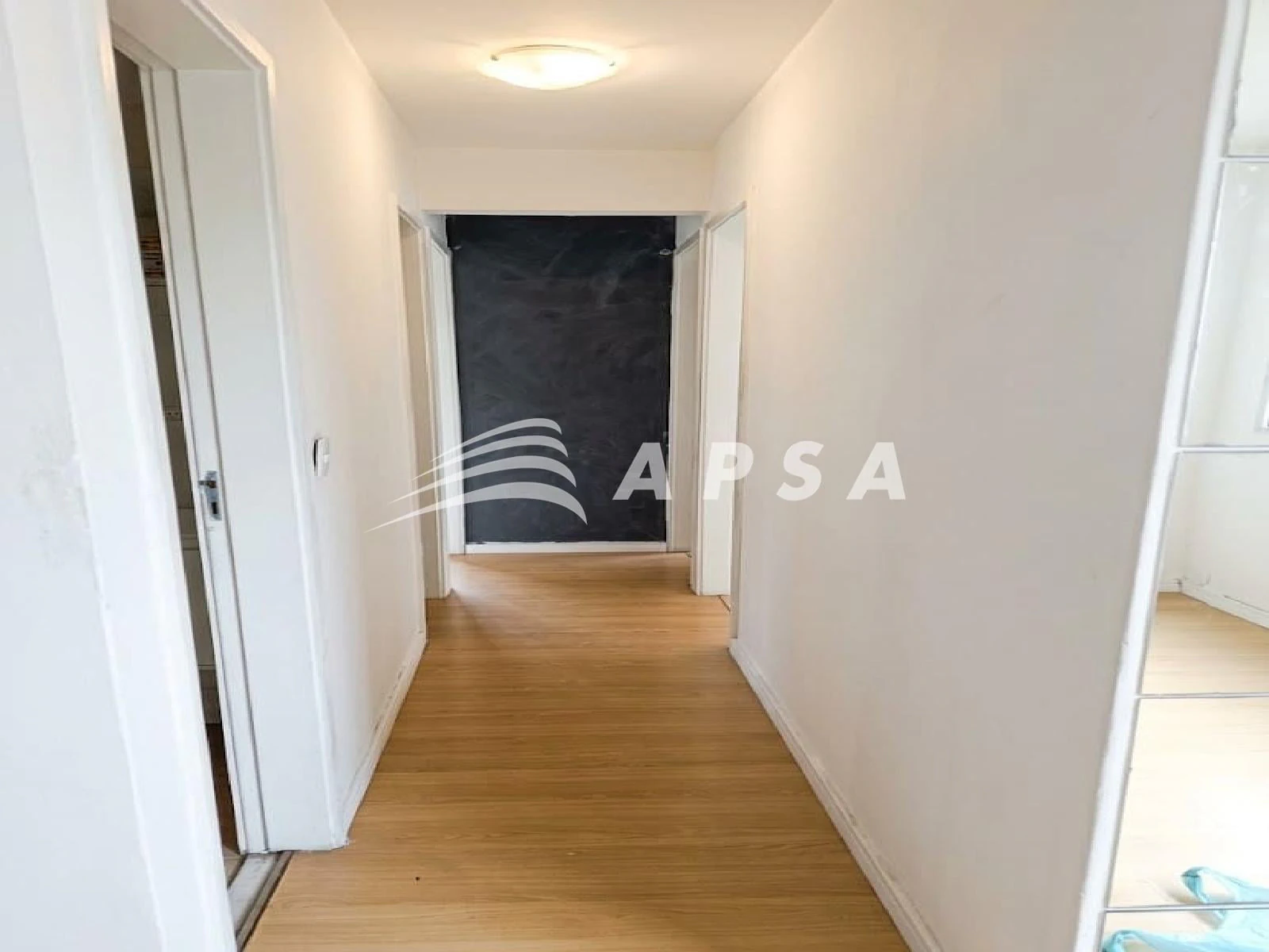 Квартира с 3 спальнями, в доме есть тренажёрный зал — photo 20