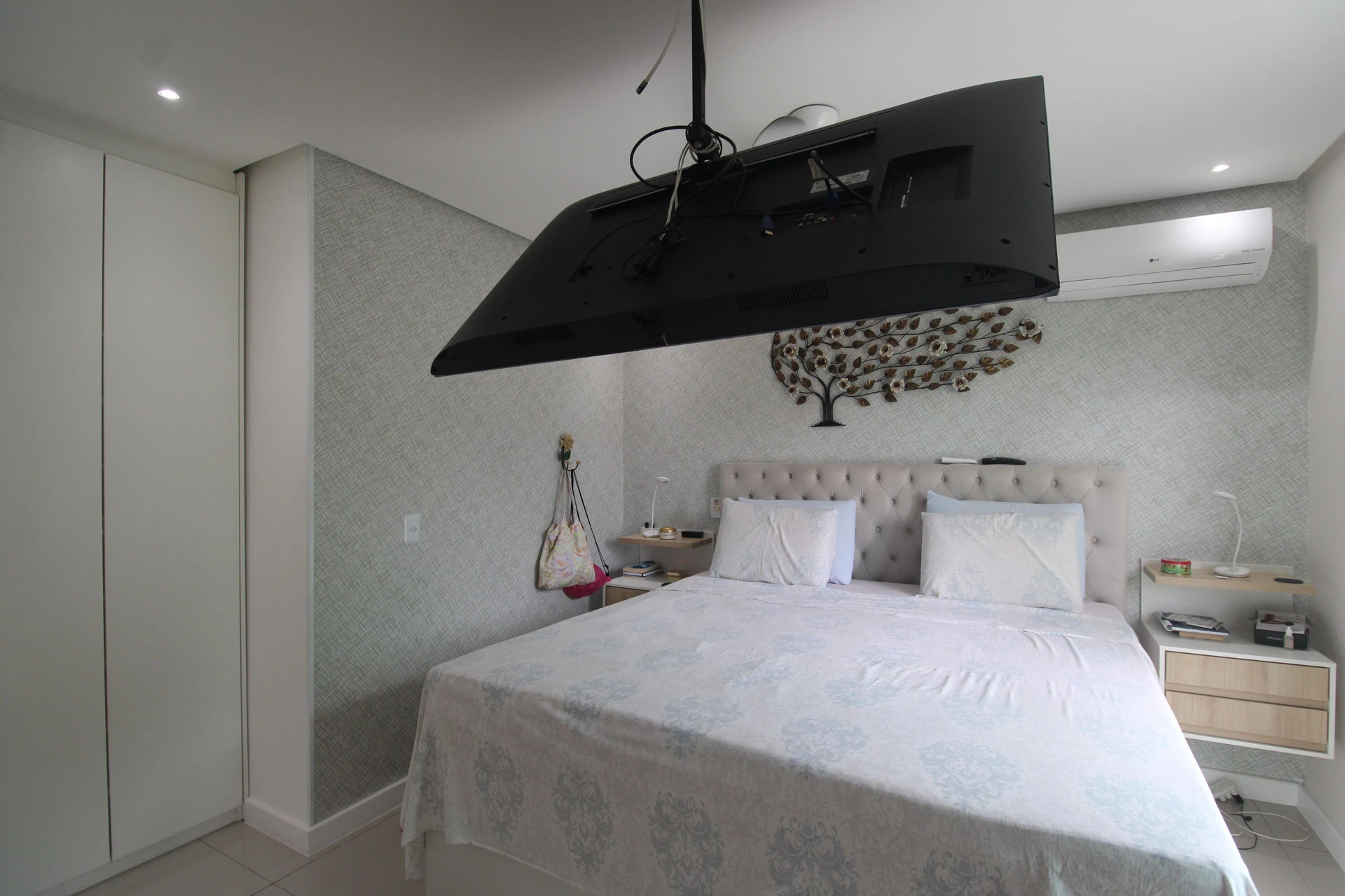 Casa mobiliada com 3 suítes e cozinha aberta com fogão a gás — photo 27