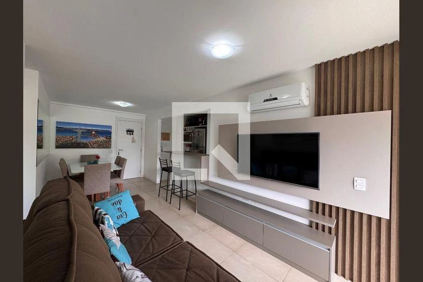 2-bedroom apartment with suite and 75 m²