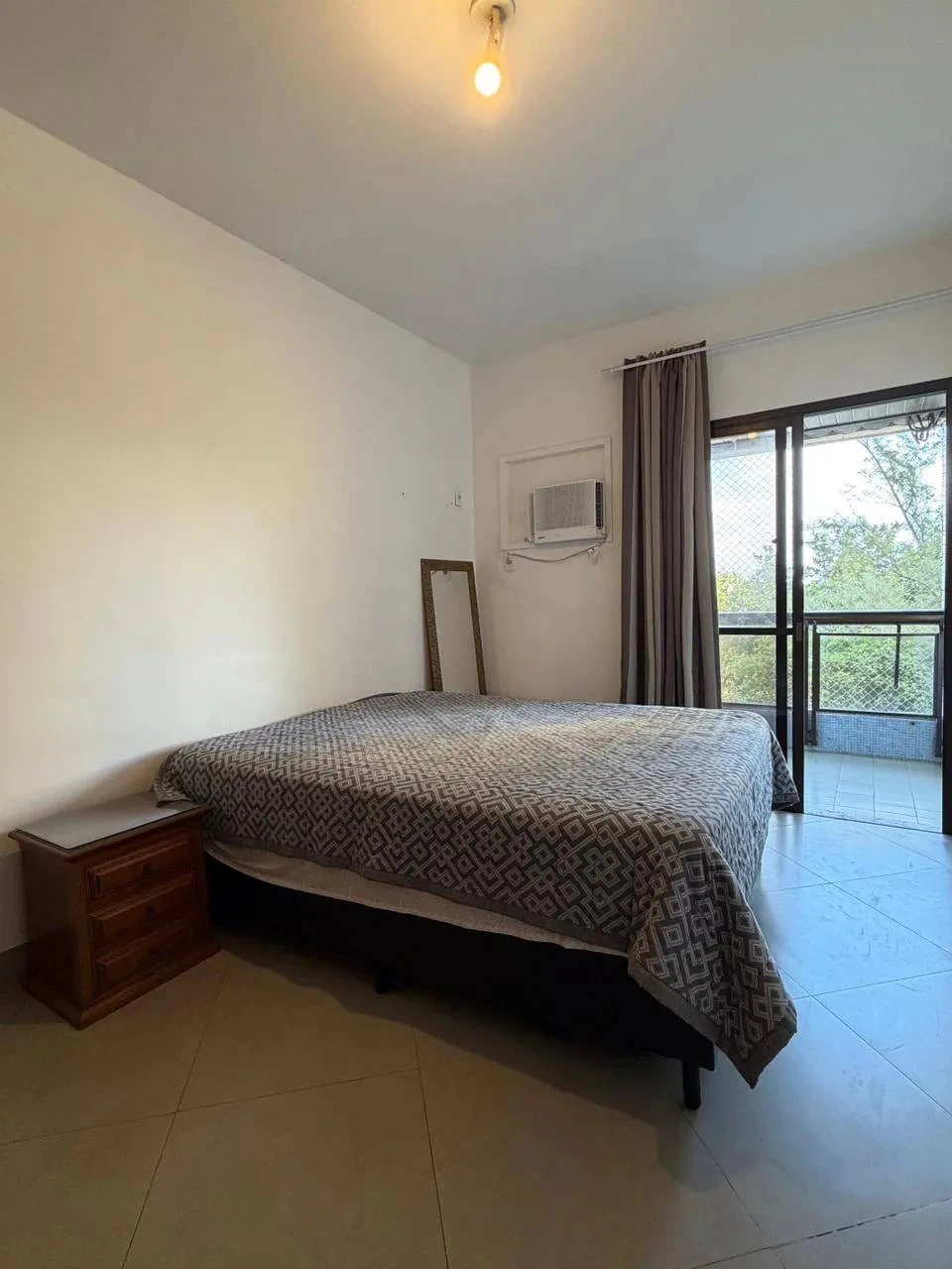 Apartamento mobiliado com quarto e banheiro completos — photo 9