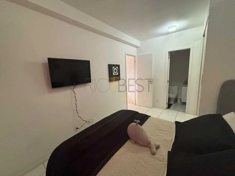 Furnished 2-bedroom apartment with integrated open-plan kitchen — photo 11