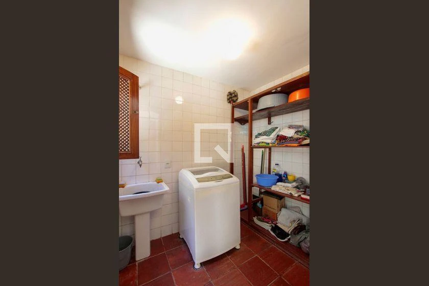 Furnished house with 4 bedrooms and a gas stove 657 m² — photo 41