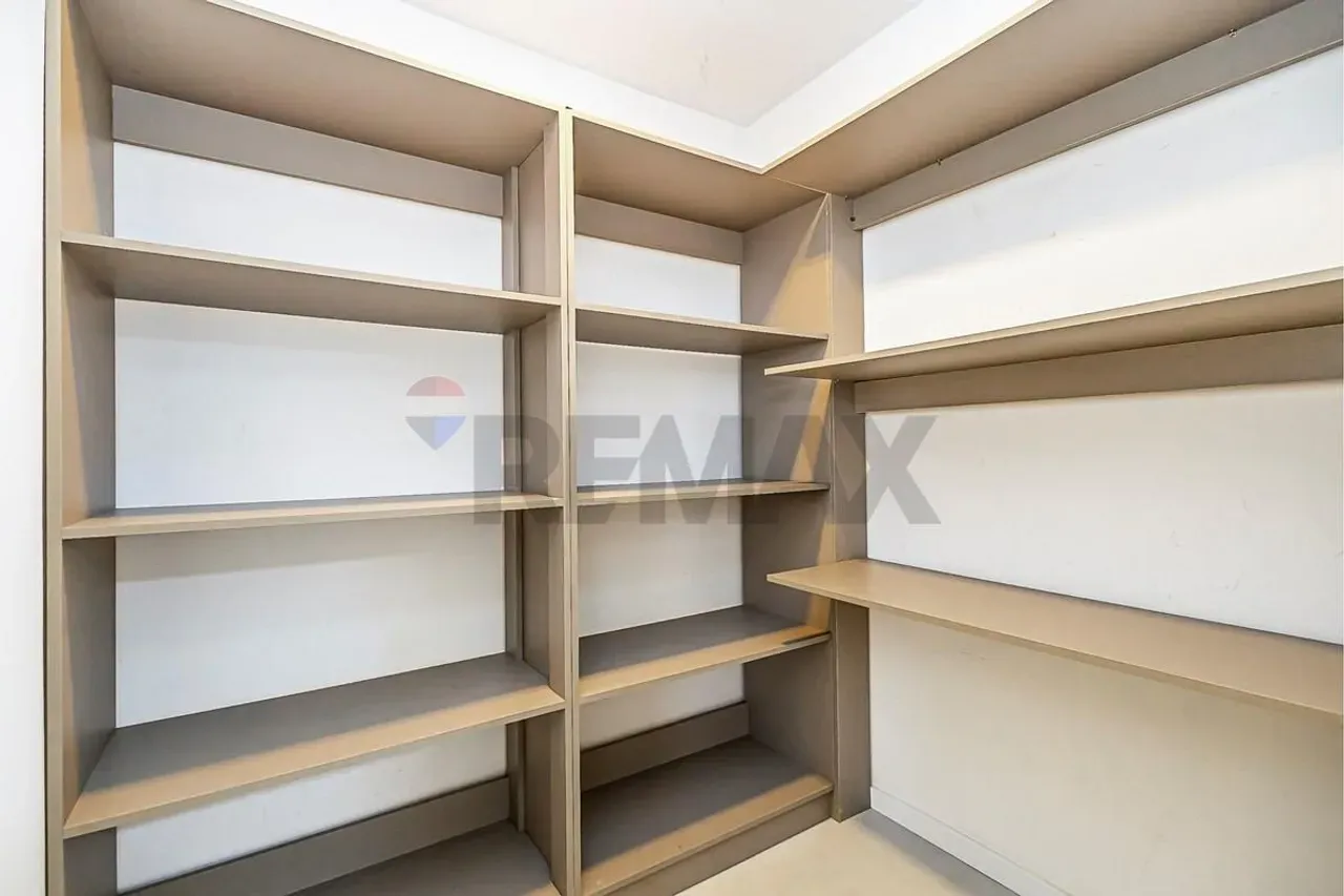 3-bedroom apartment with a separate gas kitchen — photo 13