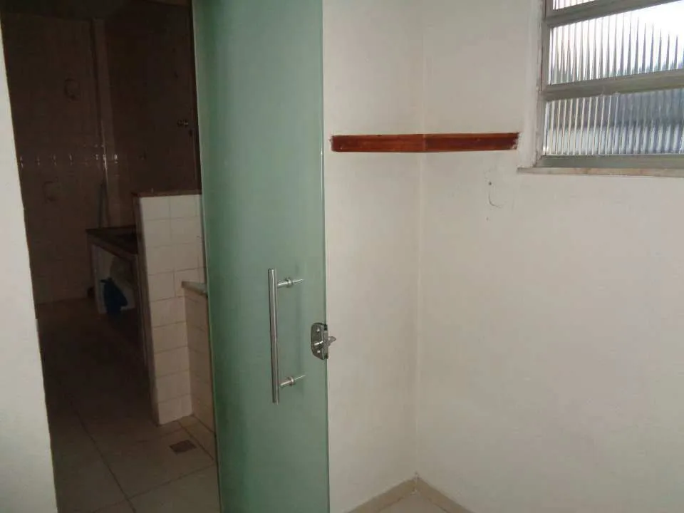Apartment with a separate kitchen and 2 bedrooms — photo 6