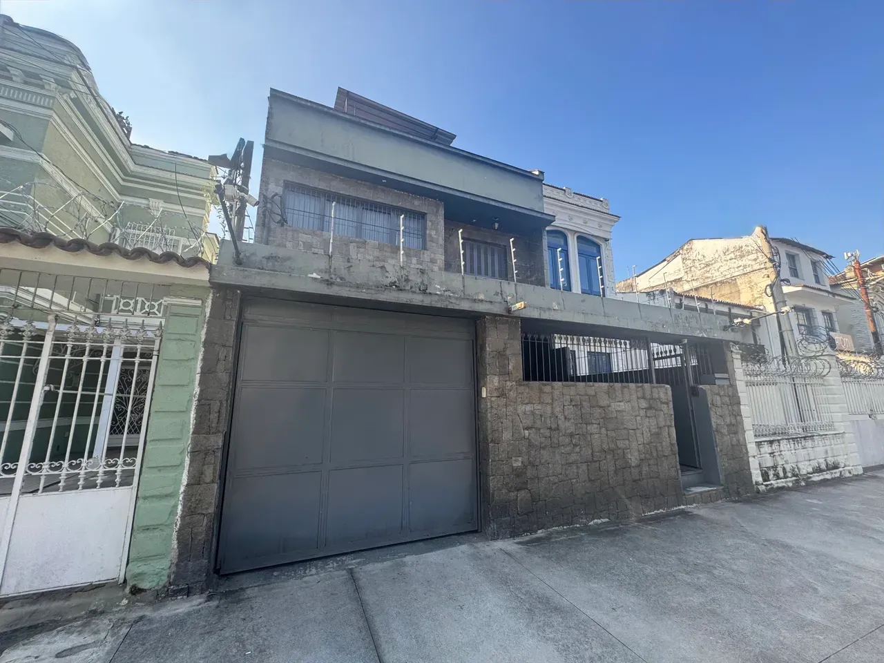 Casa para alugar com 5 quartos e 5 banheiros — photo 4