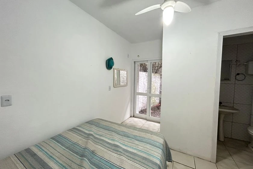 Apartamento mobiliado com 2 quartos e varanda — photo 2