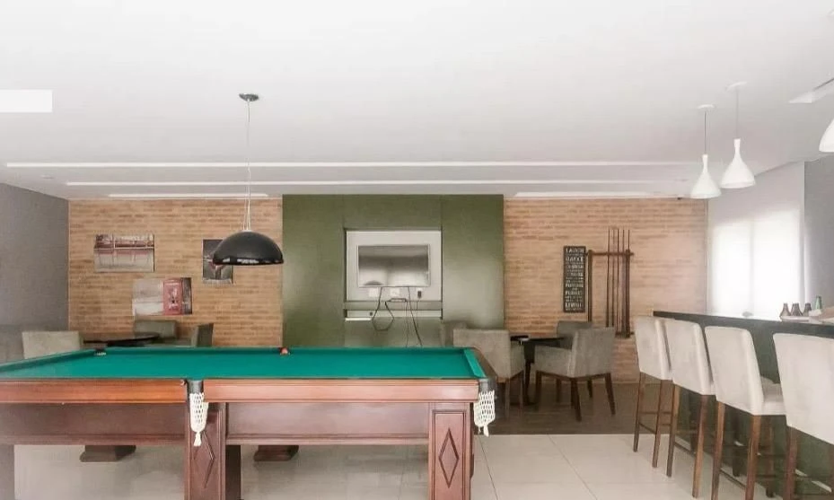 4-bedroom apartment with a glass-enclosed balcony — photo 63