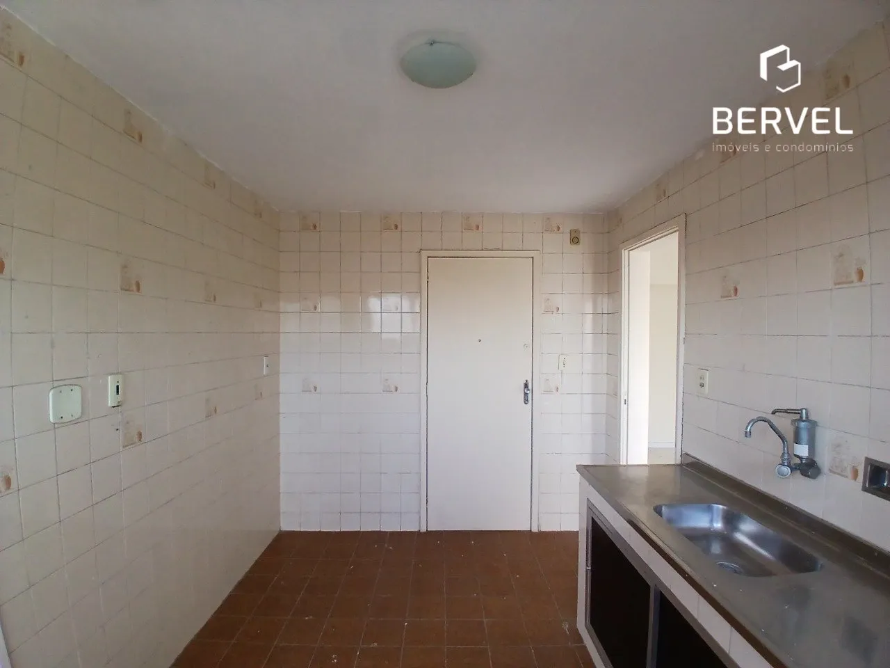 Apartamento de 2 dormitórios com 84 m² e vaga — photo 2