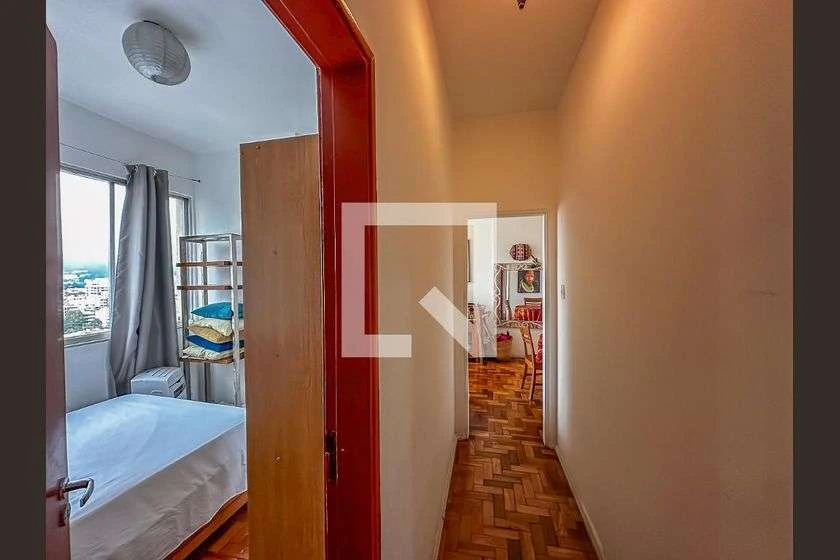57 m² apartment with 2 bedrooms and a balcony — photo 8