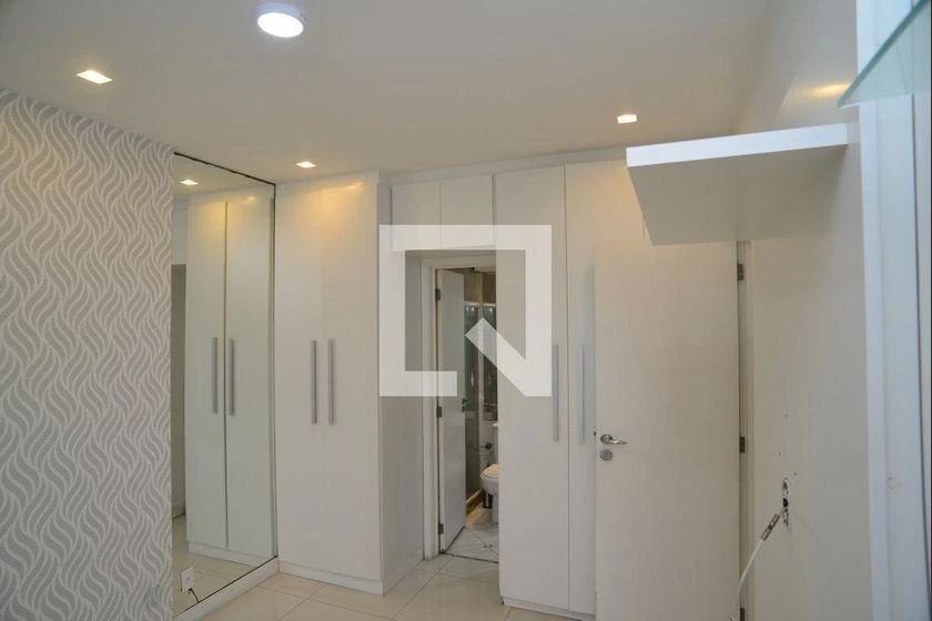3-bedroom apartment with a water view — photo 5