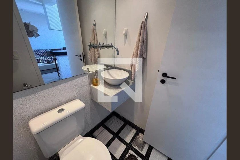 Furnished apartment with 2 en-suite bedrooms and balcony — photo 14
