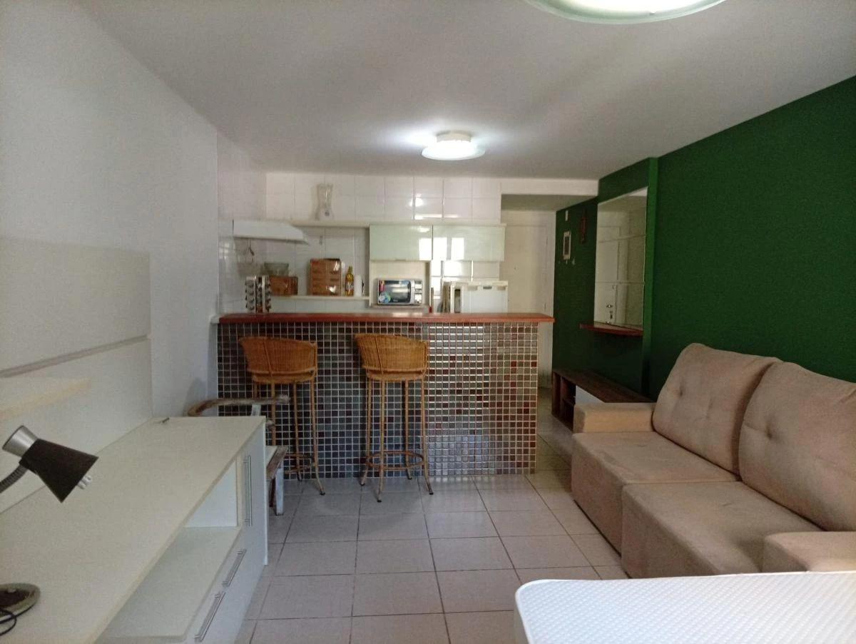Furnished 40 m² apartment with a closed kitchen — photo 3