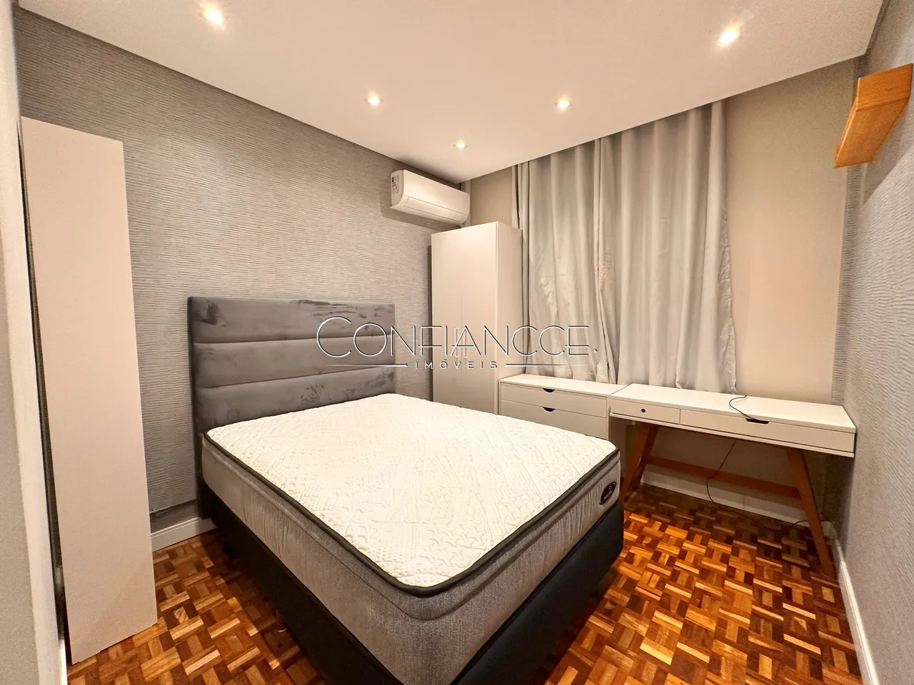 Apartamento en alquiler con 3 habitaciones y 137 m² — photo 17