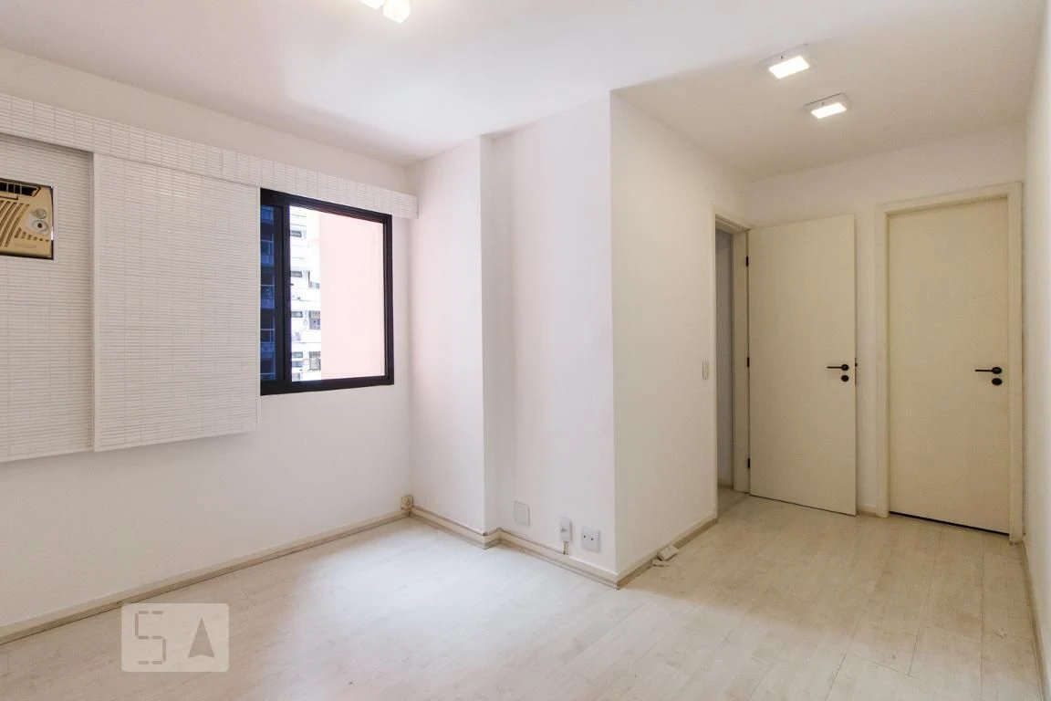 2-bedroom rental apartment with en-suites and 1 parking spot — photo 3