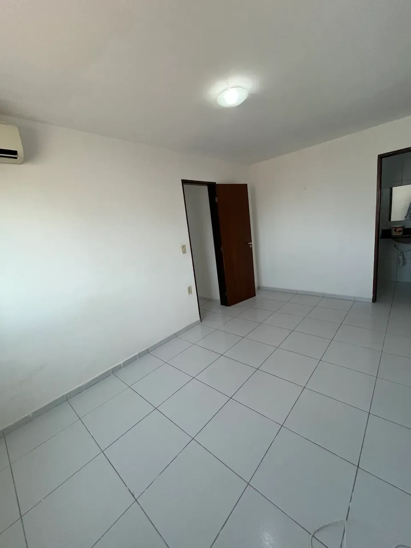 2-bedroom apartment, 1 with its own bathroom, 60 m² — photo 5