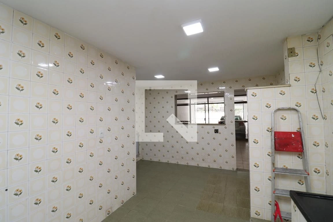 4-bedroom house, 200 m² — photo 31