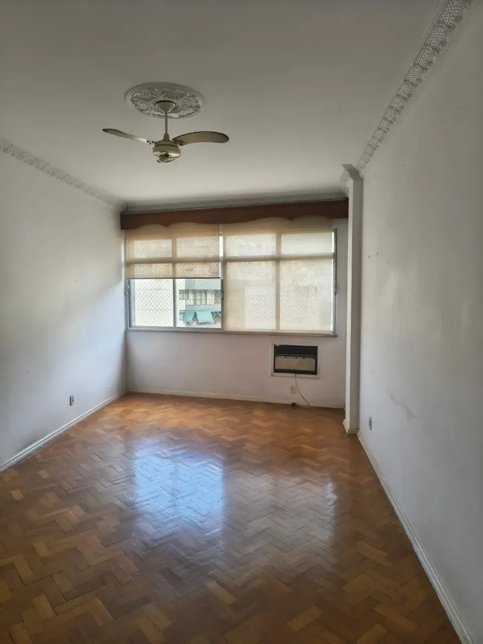 Apartment, 100 m², with wood or laminate floors — photo 4