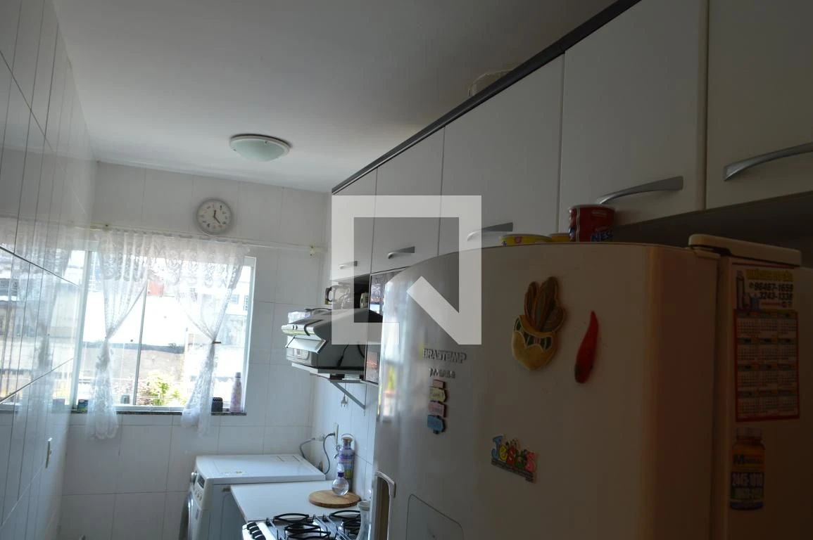 Apartamento mobiliado com 2 quartos e cozinha a gás — photo 2