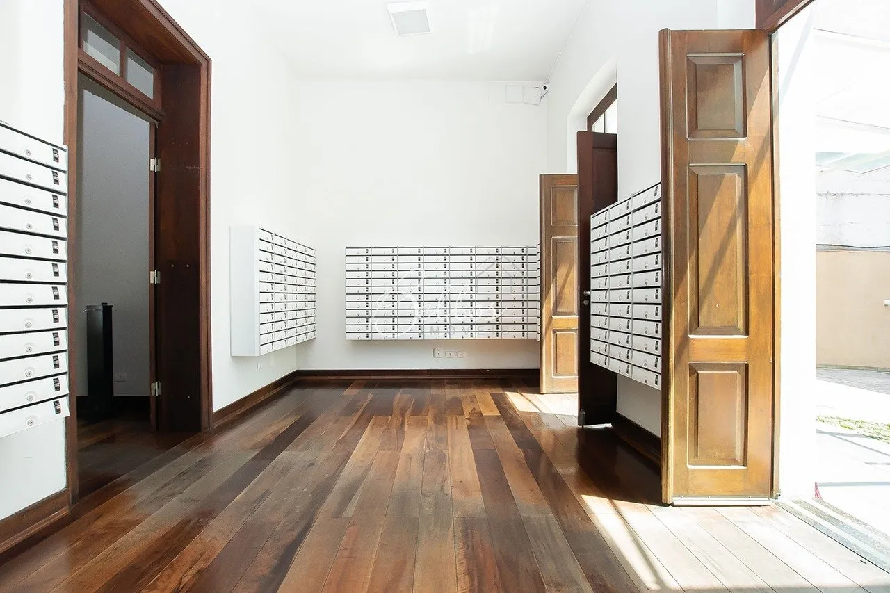 1-bedroom apartment with 68 m² and parking space — photo 47
