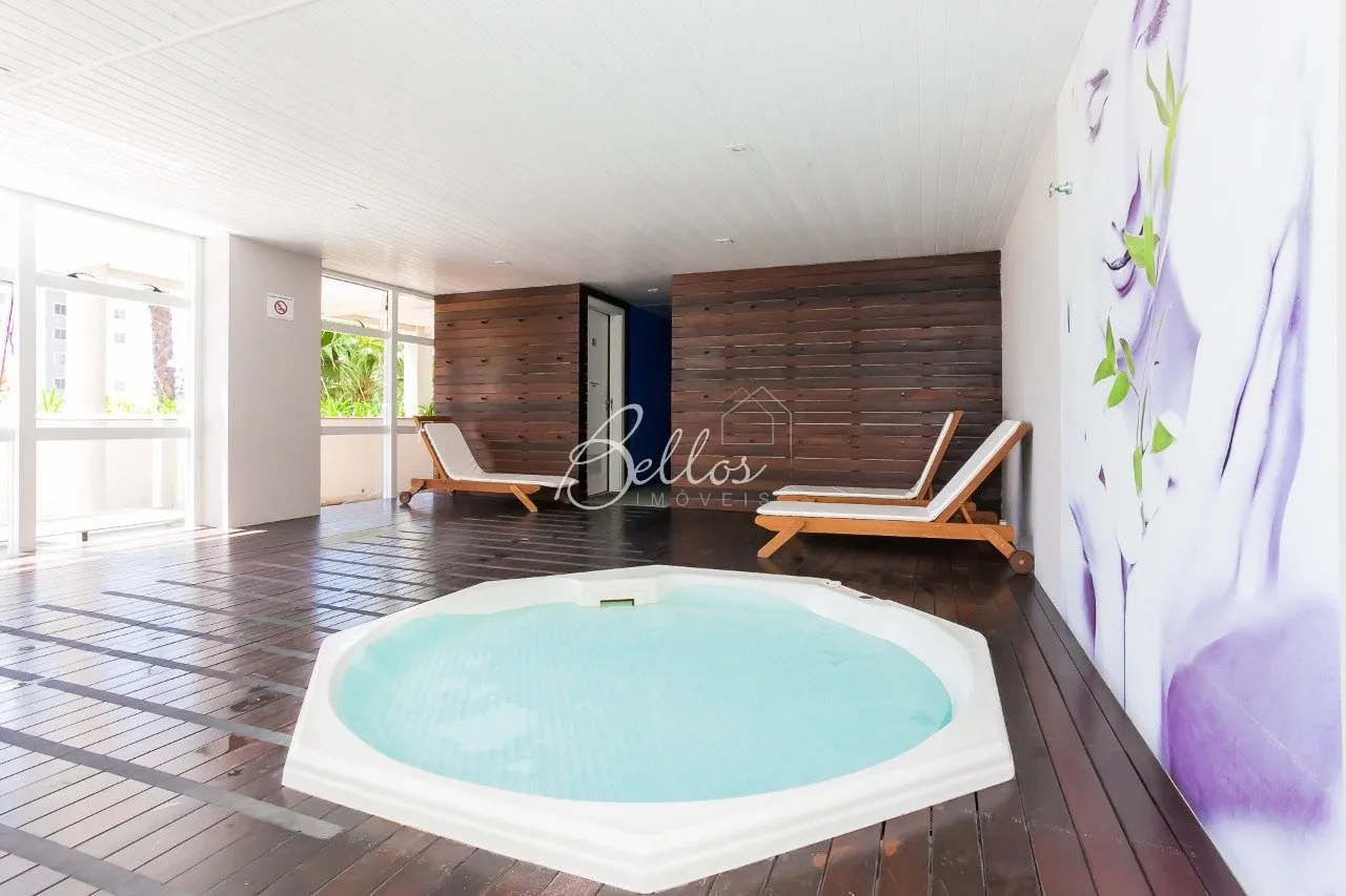 Apartment, 77 m², with a glass-enclosed balcony — photo 56