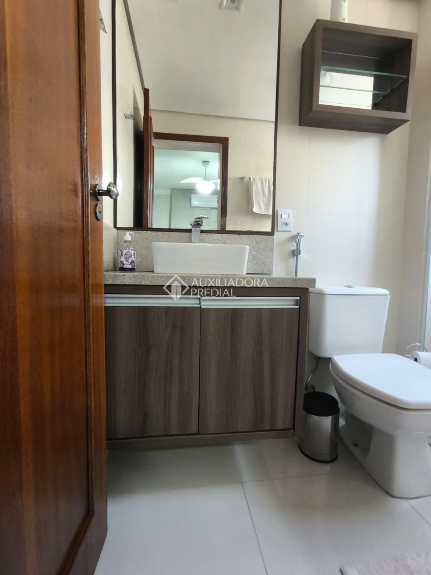Furnished 70 m² apartment with 2 bedrooms and balcony — photo 20