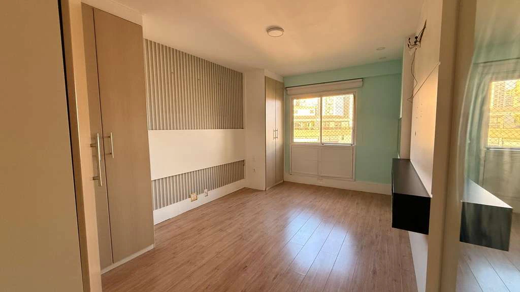 Apartment with 3 en-suites and 5 bathrooms, 149 m² — photo 15